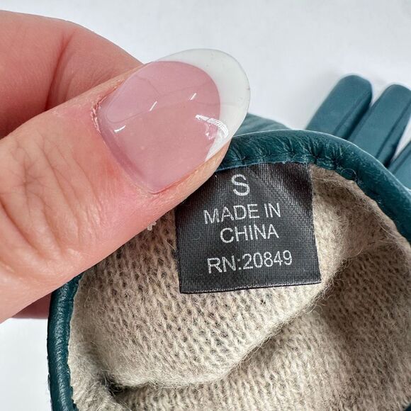 EXCELLED NWT Leather Gloves Cashmere Lined Green Small Buttery soft - Picture 7 of 7